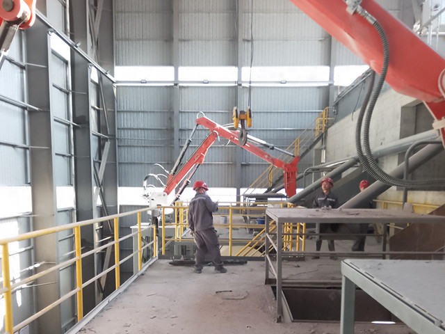 Fl&egrave;che sur socle statique BHB450