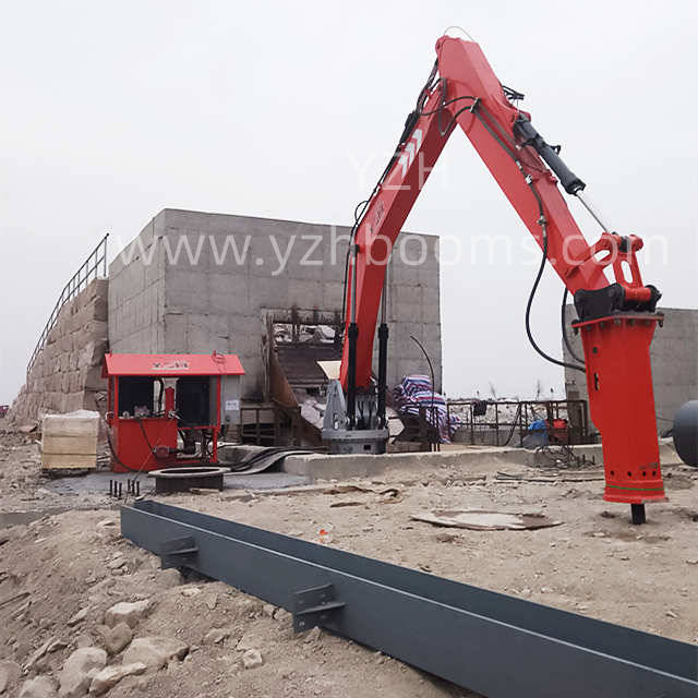 YZH pidestallbomsystem med hydraulisk hammer