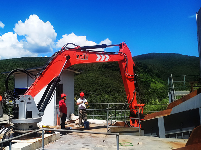 Stationary Rockbreaker Boom System Was Installed In Sipsongpanna Quarry 