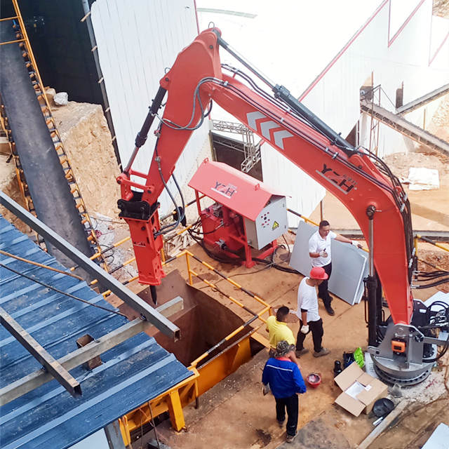 China YZH stationair rotsbreker-boomsysteem gemonteerd in de kaakbrekerholte