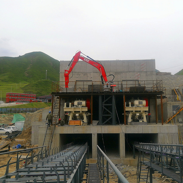 YZH Rockbreakers