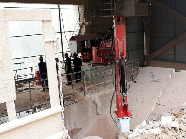 Pagpapalabas ng Agility: 7 Pangunahing Bentahe ng Mobile Hydraulic Rock Breaker sa Modernong Pagmimina