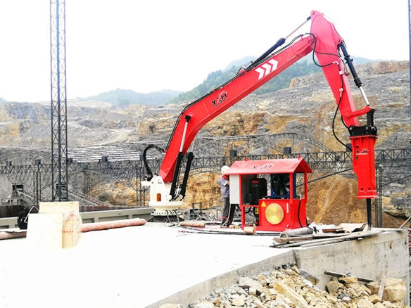 Reshaping the Skyline: Ang Kritikal na Tungkulin ng Hydraulic Rock Breakers sa Urbanization
