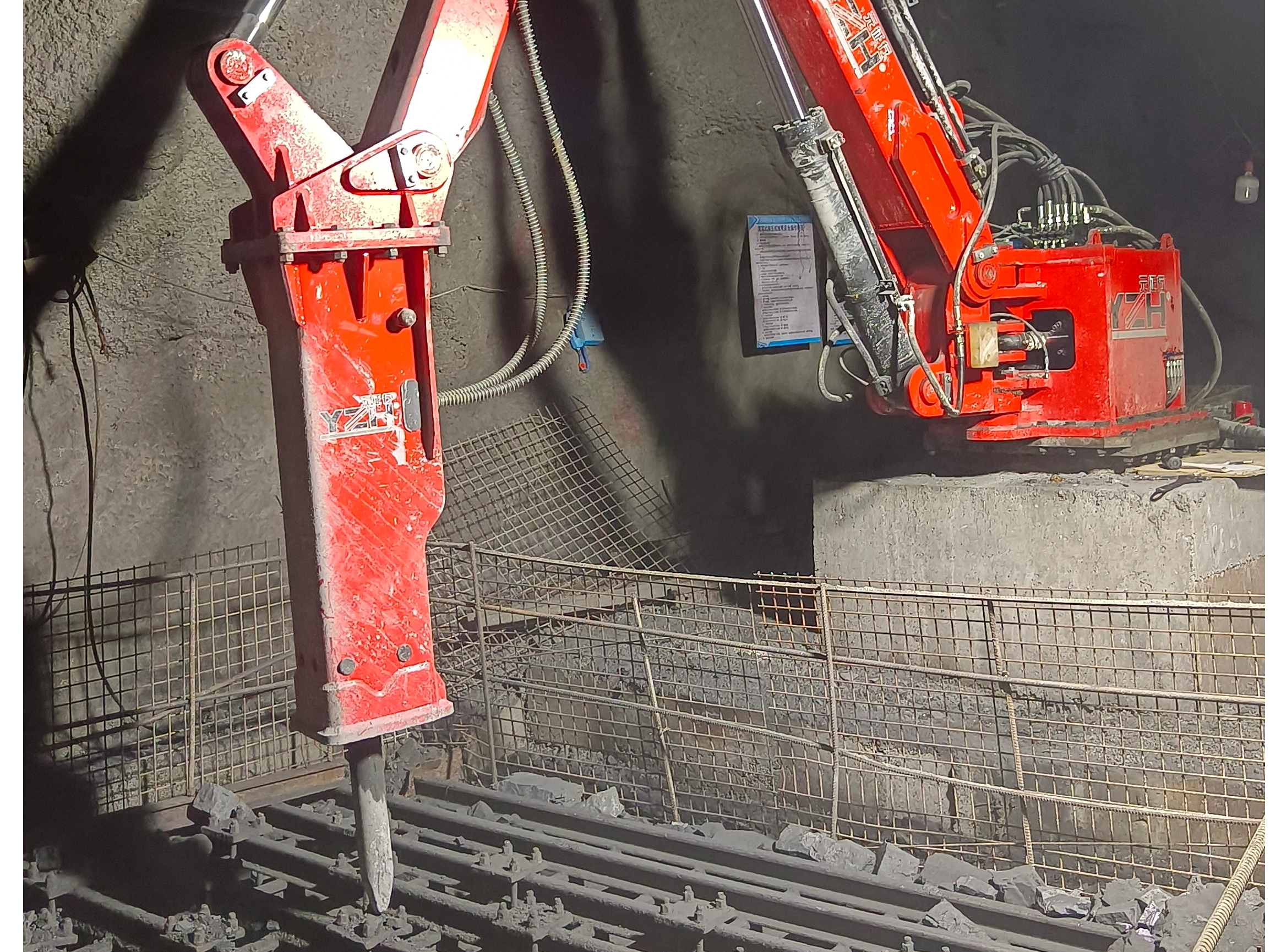 Te tango i te BB450 Raro Papa: He Kaupapa Maina Copper i Ahitereiria